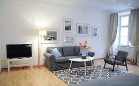 City Center Apartment